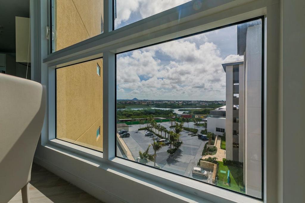 Azure Beach Residences Palm Beach Exterior photo